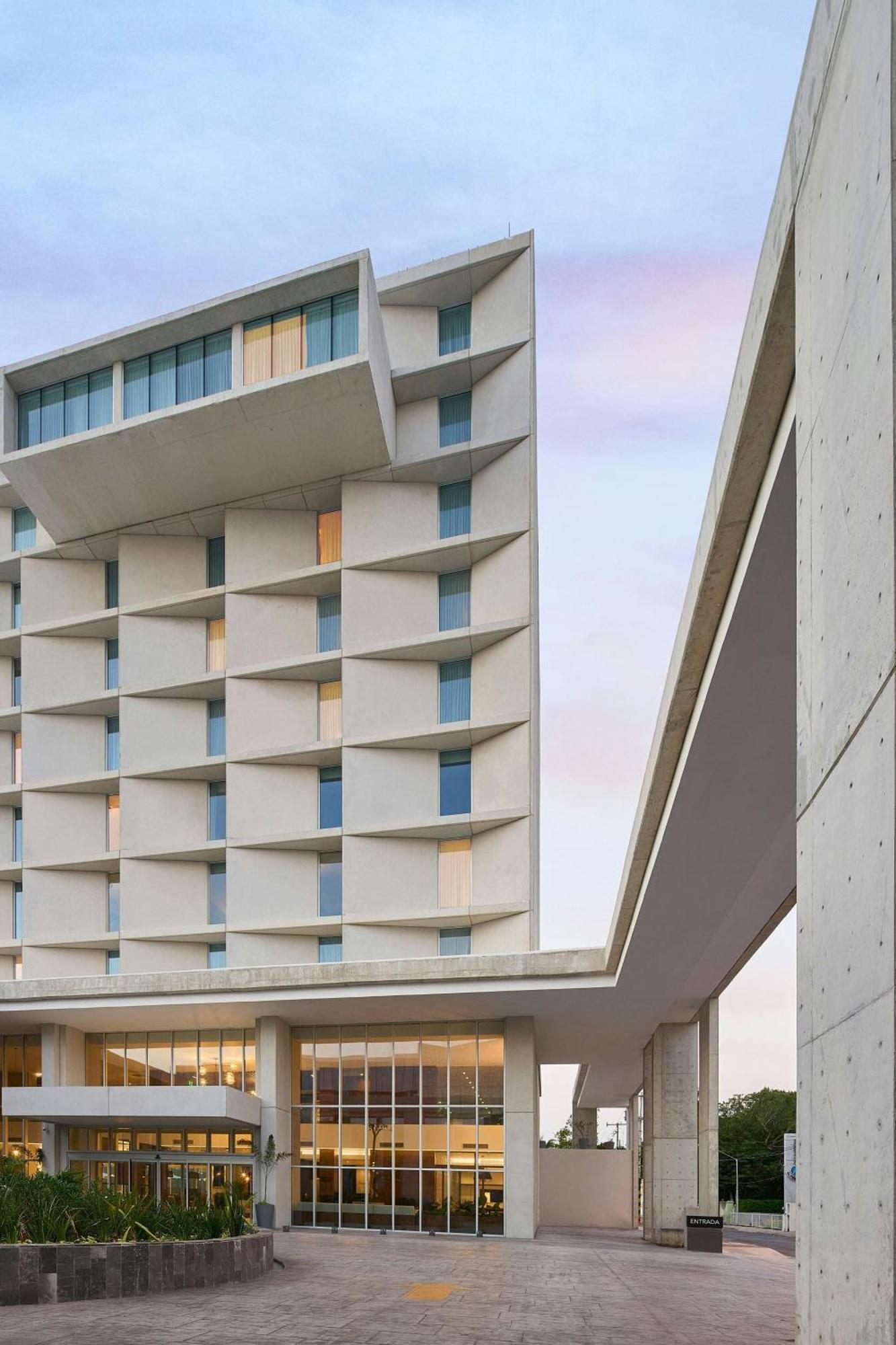 Courtyard By Marriott Merida Downtown Exteriér fotografie